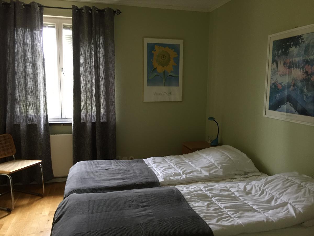 Bralanda Hotell Och Vandrarhem Ngoại thất bức ảnh